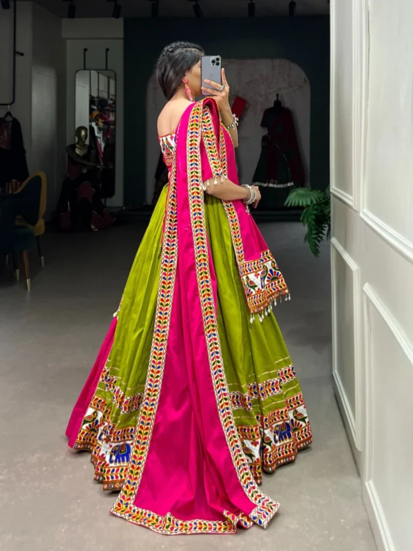 Navratri Gamthiwork lehenga