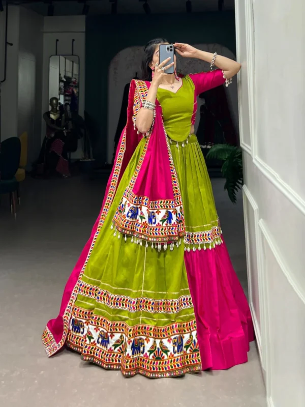Navratri Gamthiwork lehenga