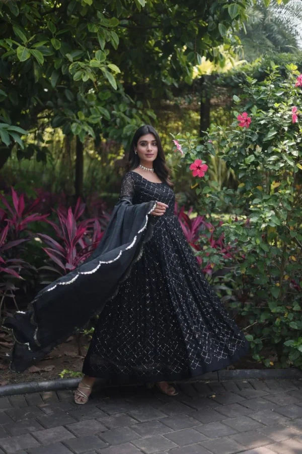 Party Wear Gown