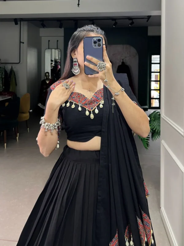 Navratri Lehenga