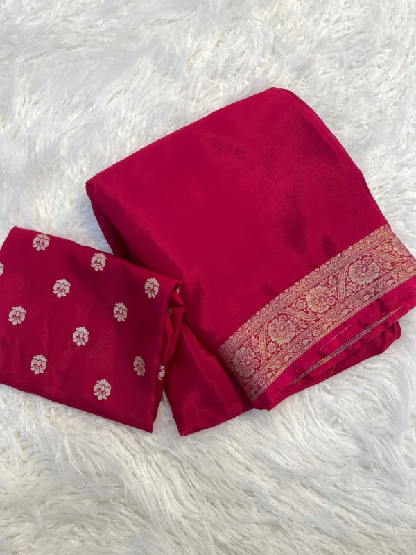 Chinnon Blooming Saree