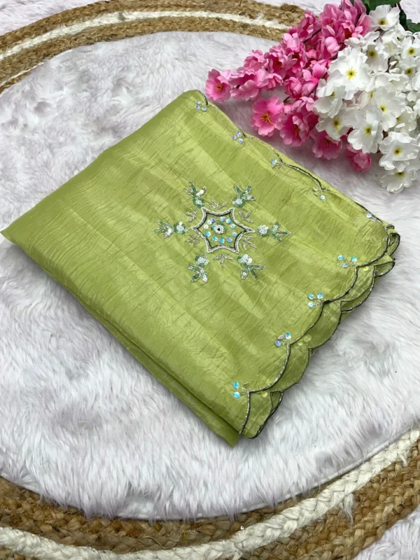 Gold Crush Saree