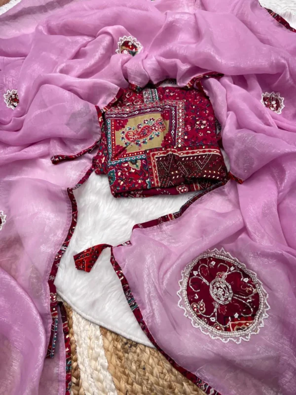 Soft Crunchy Fabric Saree