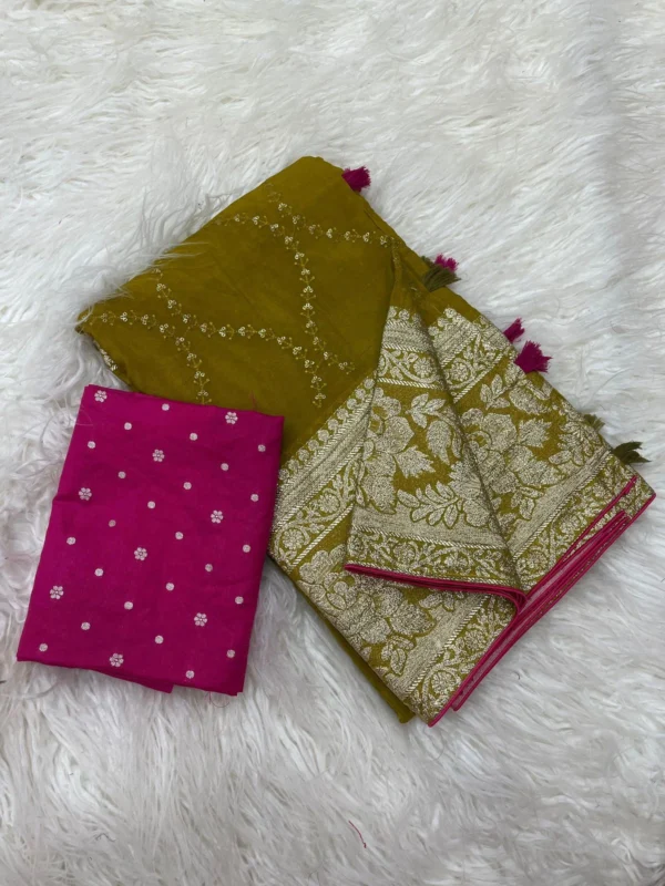 Epic Viscose Dola Saree