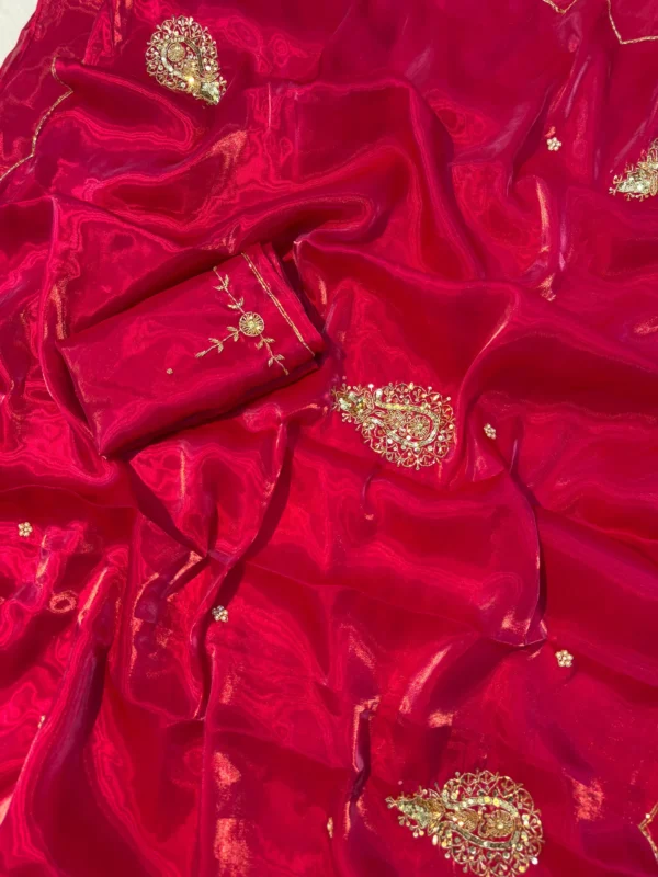 Saree