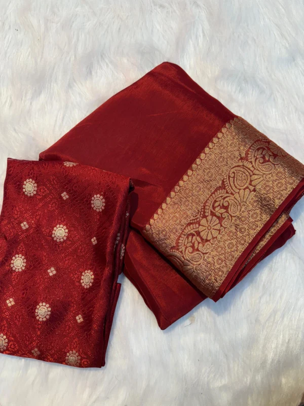 Plain Red Saree