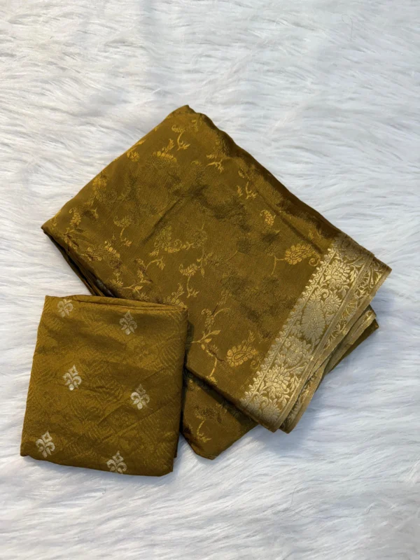 Chinon Saree