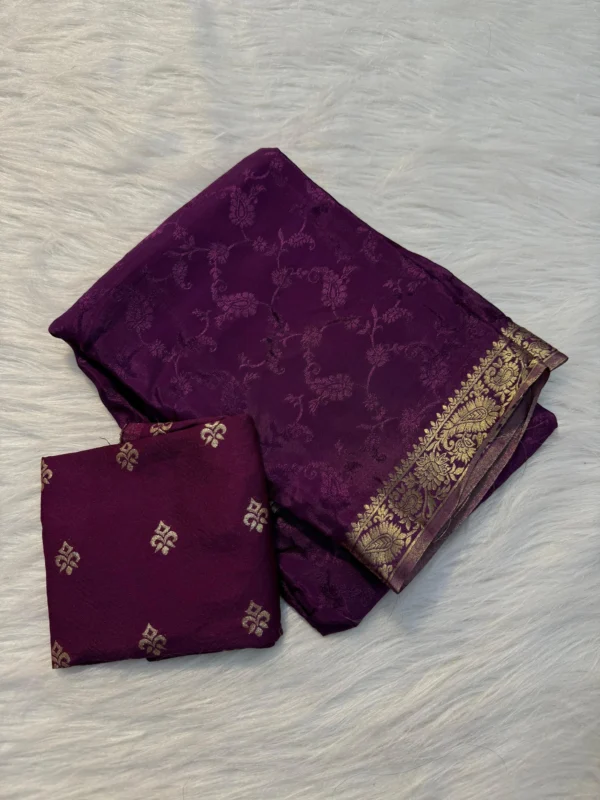 Chinon Saree