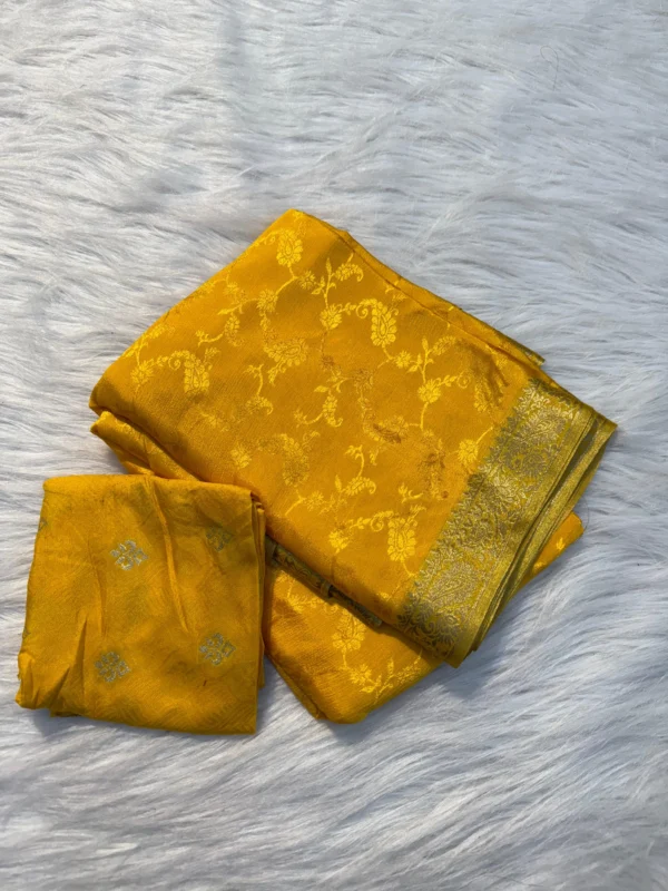 Chinon Saree