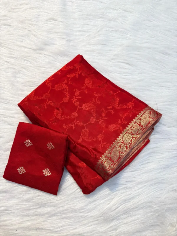 Chinon Saree
