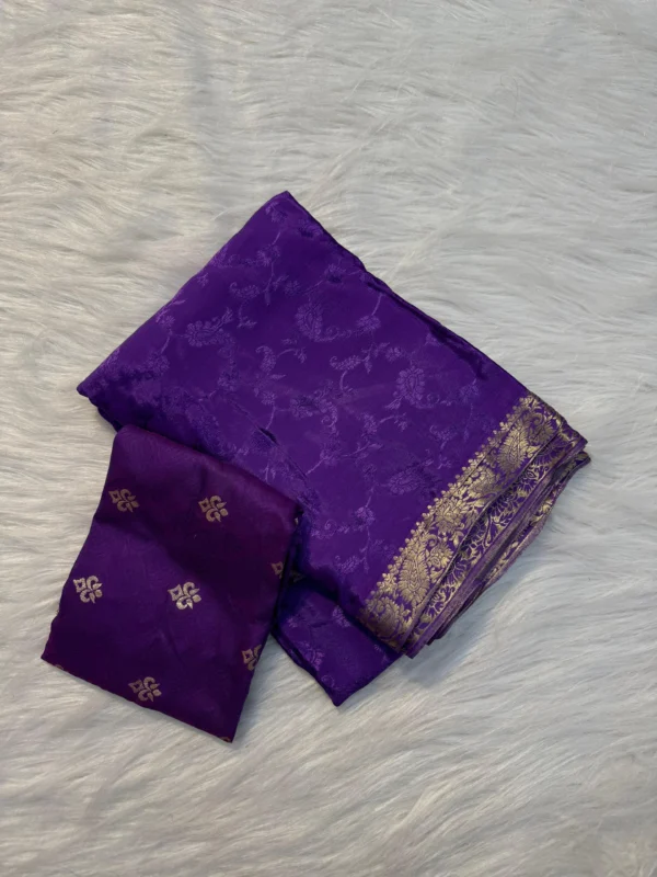 Chinon Saree